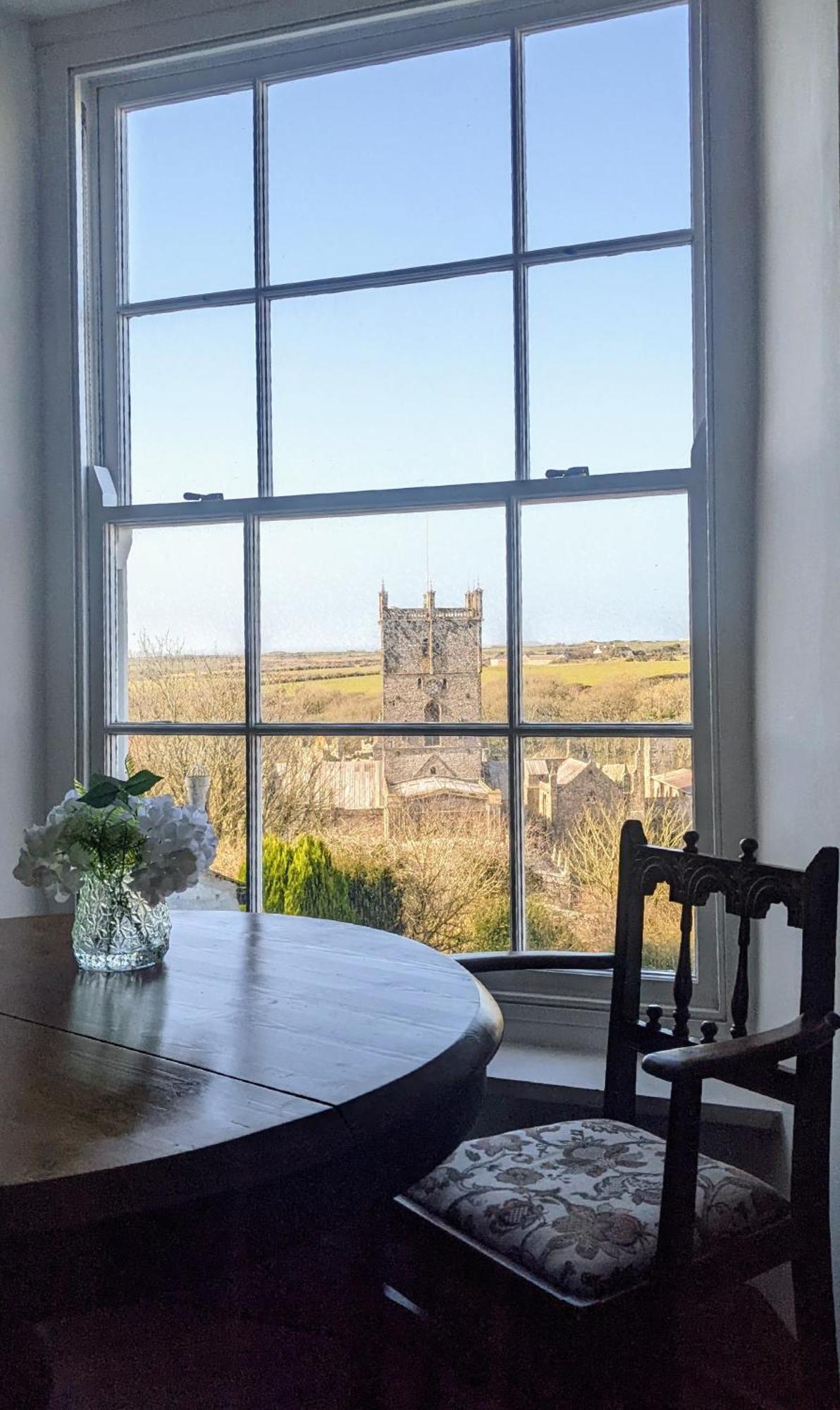 St Davids Gin & Kitchen - The Cathedral Villas Pokoj fotografie